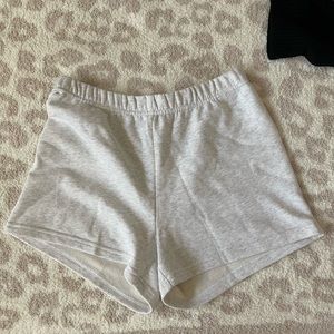 NWOT Aritzia TNA Airy AF Fleece Shorts